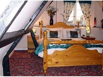 The White Horse Inn Kenninghall Экстерьер фото